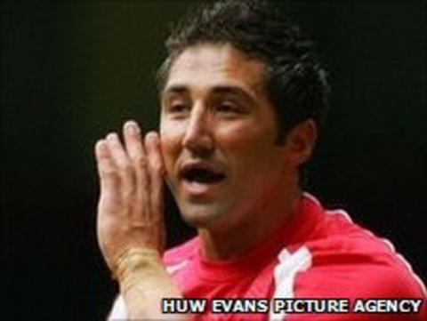 Gavin Henson