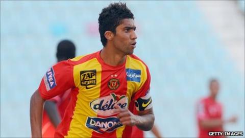 Esperanace and Tunisia's Oussama Darragi