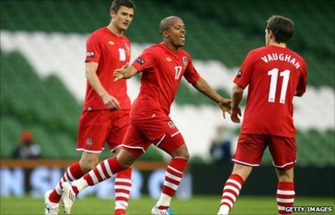 Rob Earnshaw