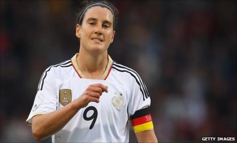 Ex-Germany captain Birgit Prinz retires from football - BBC Sport