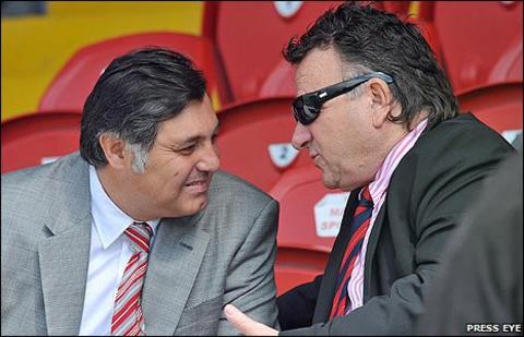 Yalcin Cubuk with fellow Portadown director Bobby Jameson at Saturday's home game against Lisburn Distillery