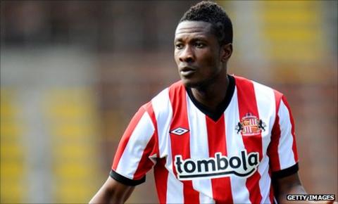 Asamoah Gyan in Sunderland colours