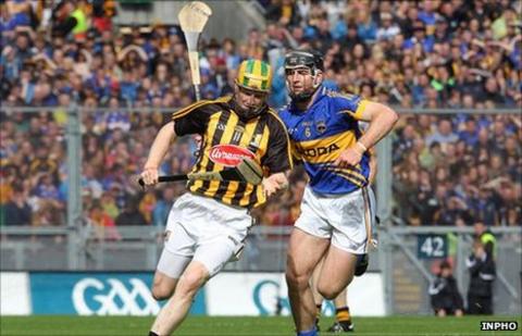 Richie Power and Conor O'Mahony battle in the All-Ireland Hurling Final