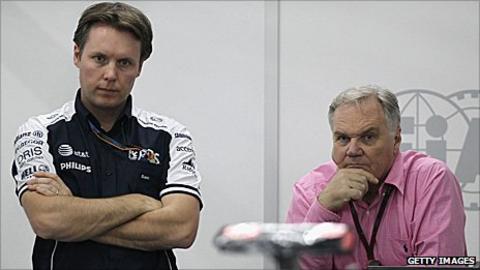 Sam Michael (left) and Williams engineering director Patrick Head