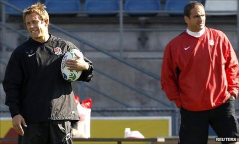 Jonny Wilkinson and England team manager Martin Johnson