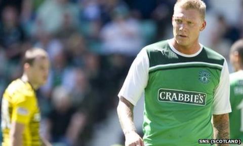Celtic's Anthony Stokes and Hibs striker Garry O'Connor