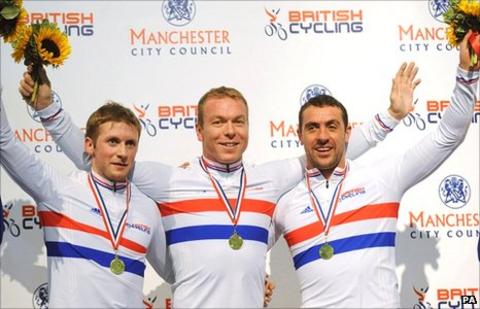 Jason Kenny (left), Sir Chris Hoy and Jason Queally (right)
