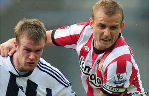 Lee Cattermole (right) and Chris Brunt