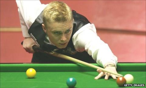 Paul Hunter in action in 2005