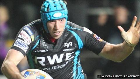 Ospreys captain Justin Tipuric