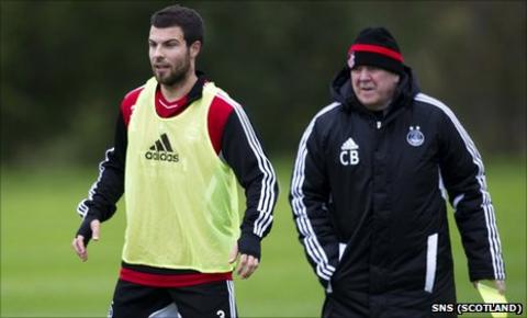 Aberdeen captain Richard Foster and manager Craig Brown