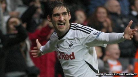 Danny Graham celebrates