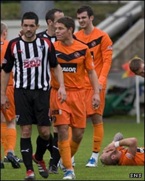 Gary Mason is sent off
