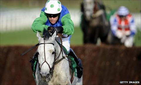 Great Endeavour, ridden by Timmy Murphy, wins the Paddy Power Gold Cup at Cheltenham