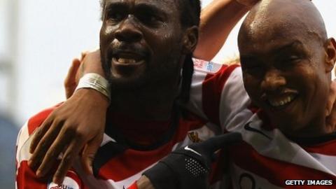 Pascal Chimbonda and El-Hadji Diouf