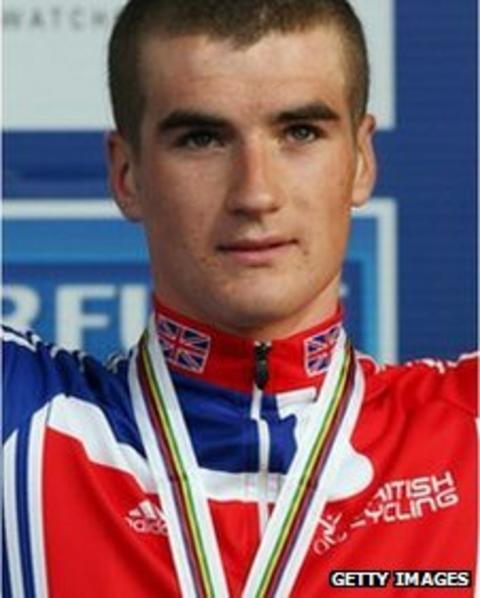 Jonathan Bellis celebrates placing third on the podium in the men's under-23 road-race during the UCI Road World Championships in 2007