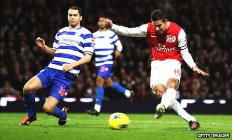 Robin van Persie scores for Arsenal against QPR