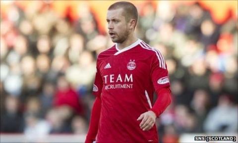 Aberdeen midfielder Kari Arnason