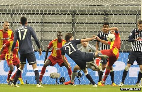 Esperance being beaten at the Club World Cup