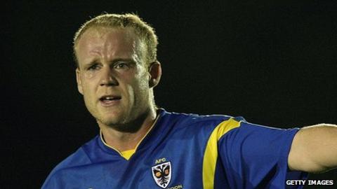 Lee Minshull