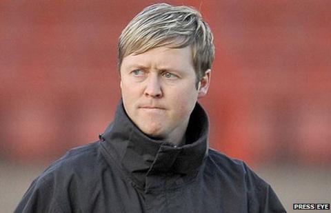 Scott Young has resigned as manager of Premiership club Glentoran