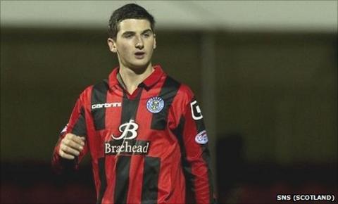 St Mirren's Kenny McLean