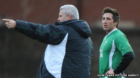 Warren Gatland and Gavin Henson