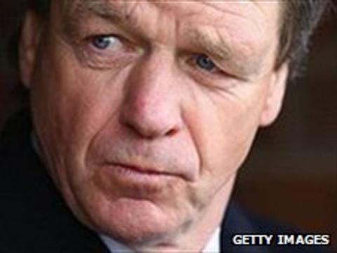 Shrewsbury Town manager Graham Turner