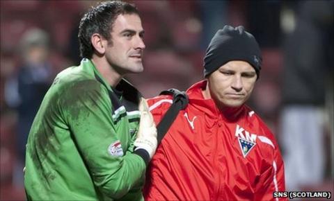 Paul Gallacher injured his shoulder against Hearts
