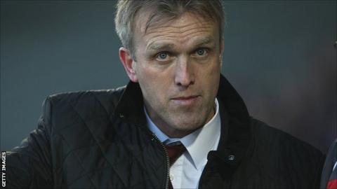 Crewe Alexandra manager Steve Davis