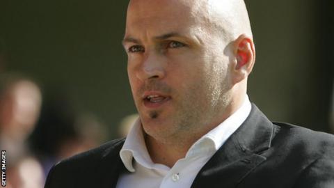 Luton manager Gary Brabin