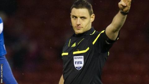 Referee Steven McLean