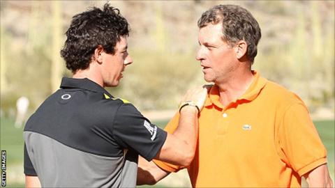 Rory McIlroy beat Anders Hansen 3&2 in the second round in Arizona