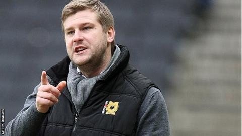 Karl Robinson