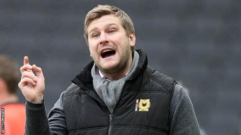 Karl Robinson