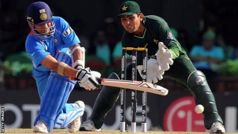 India's Sachin Tendulkar and Pakistan's Kamran Akmal