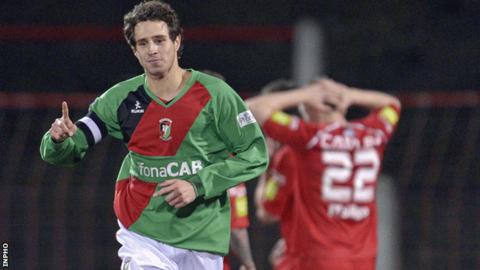 Sean Ward put Glentoran ahead at the Oval