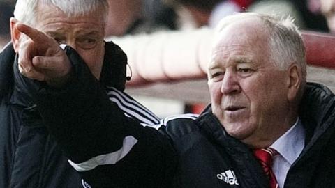 Aberdeen manager Craig Brown