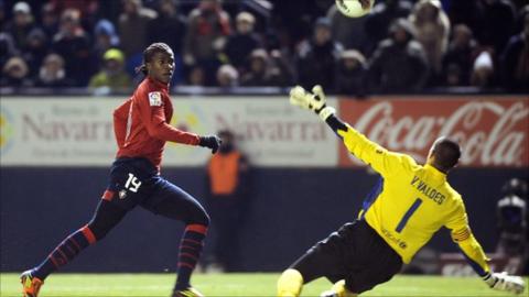 Ibrahima Balde of Osasuna is one of the players Senegal are chasing