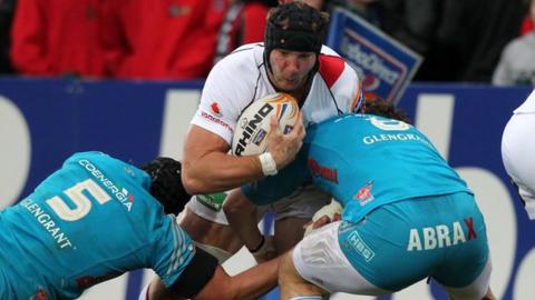 Stephen Ferris in action for Ulster