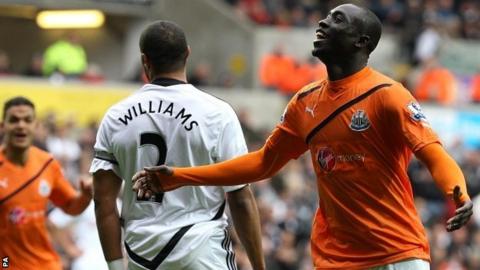 Newcastle striker Papiss Cisse