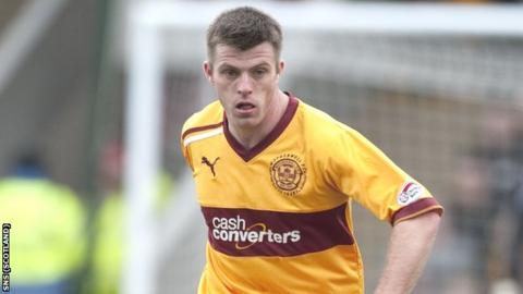 Motherwell midfielder Steve Jennings