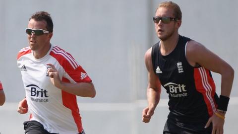 Graeme Swann and Stuart Broad
