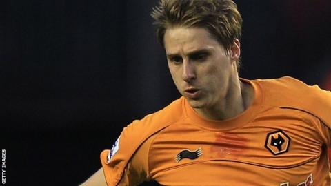 Wolves midfielder Dave Edwards