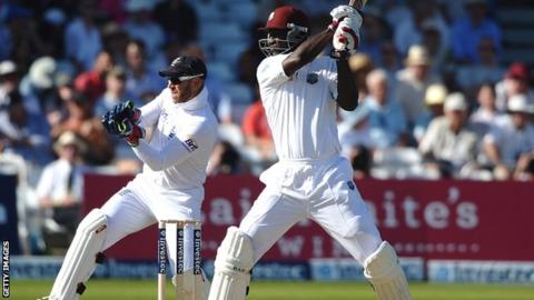 Darren Sammy hits out