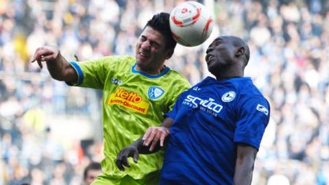 Dare (right) is eager to bring success to Togo after a difficult time