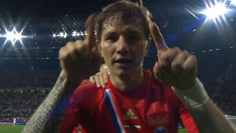 Roman Pavlyuchenko celebrates Russia's fourth