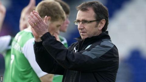 Hibernian manager Pat Fenlon