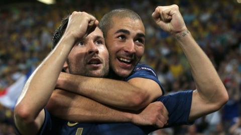 Yohan Cabaye and Karim Benzema of France