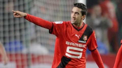Morocco's Youssouf Hadji in action for Rennes